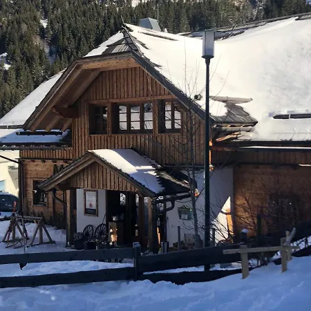 Bergdorf Riesner 4* Donnersbachwald