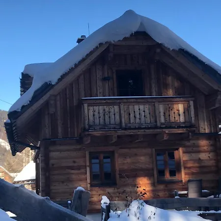 假日公园 波道夫里斯诺度假屋 4*
