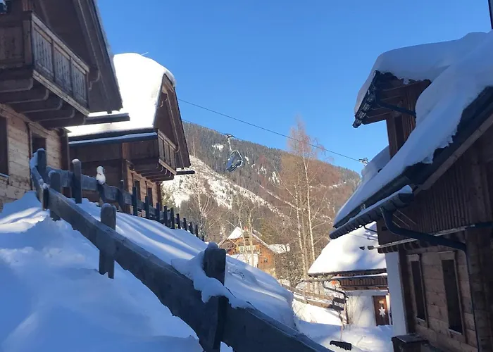 波道夫里斯诺度假屋 假日公园 4*