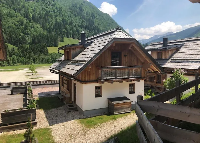 假日公园 波道夫里斯诺度假屋 4*