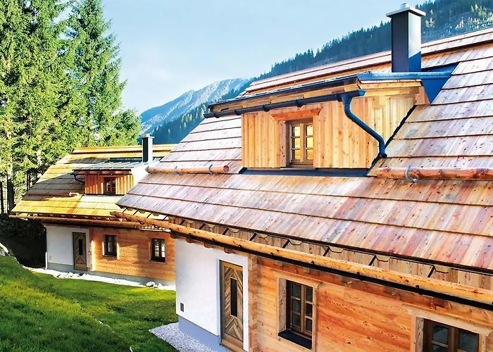 假日公园 波道夫里斯诺度假屋 4*